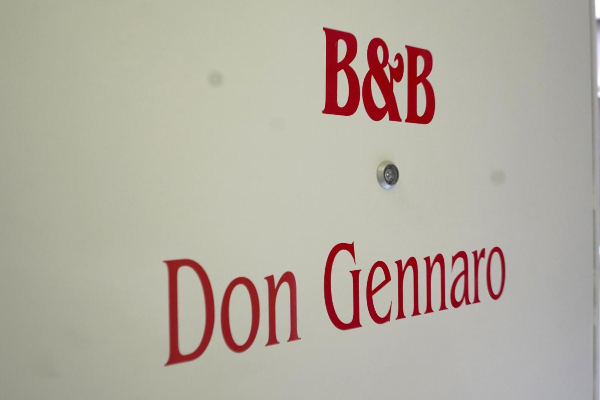 Beb Don Gennaro Bed & Breakfast Napoli Dış mekan fotoğraf
